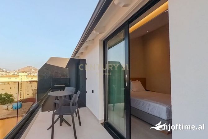 Ambient biznesi ne shitje 5+1 ne Sarande - 2,500,000 Euro