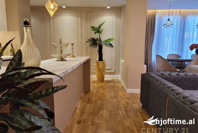 Casa in vendita 3+1 a Tirana - 350,000 Euro