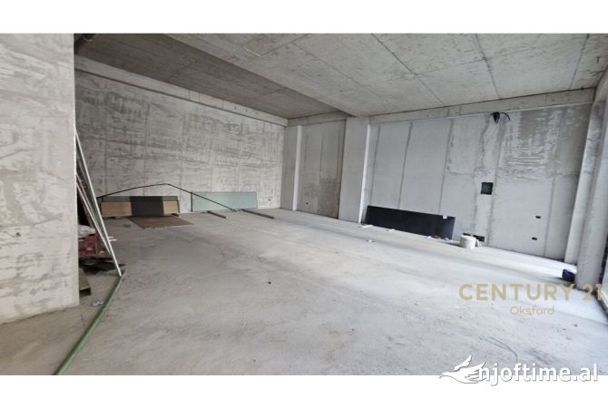 Ambient biznesi me qera 1+1 ne Tirane - 7,000 Euro