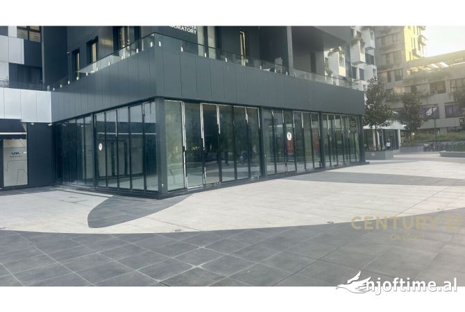 NJESI SHERBIMI NE KOMPLEKSIN SQUARE21       .7,000 Euro /Muaj