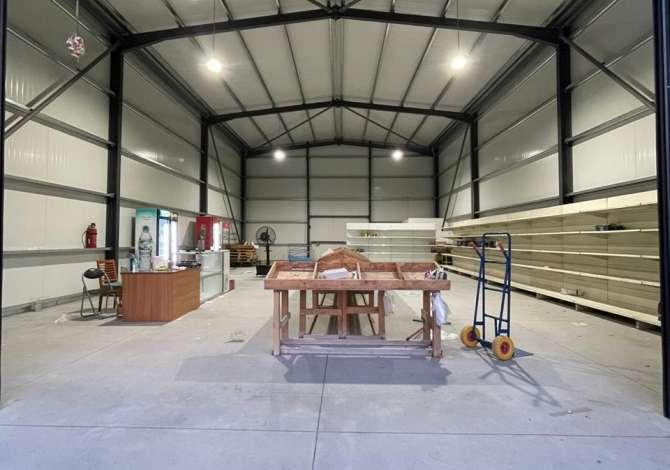Ambient biznesi me qera 6+1 ne Tirane - 1,200 Euro