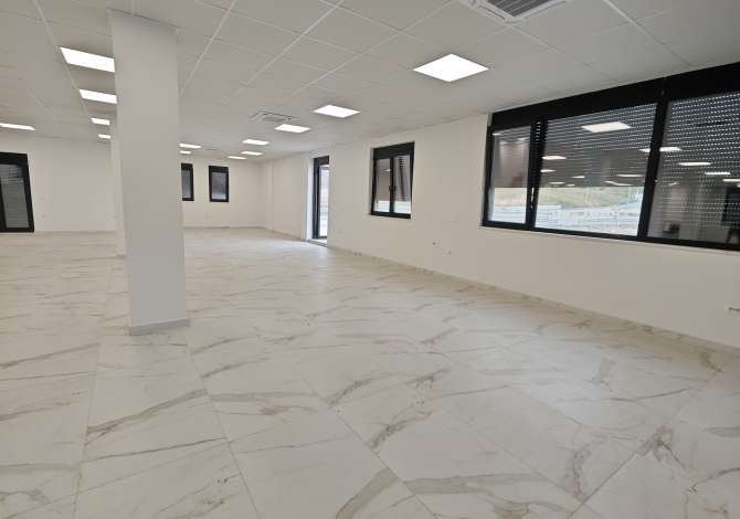 AMBJENT BIZNESI PER QIRA