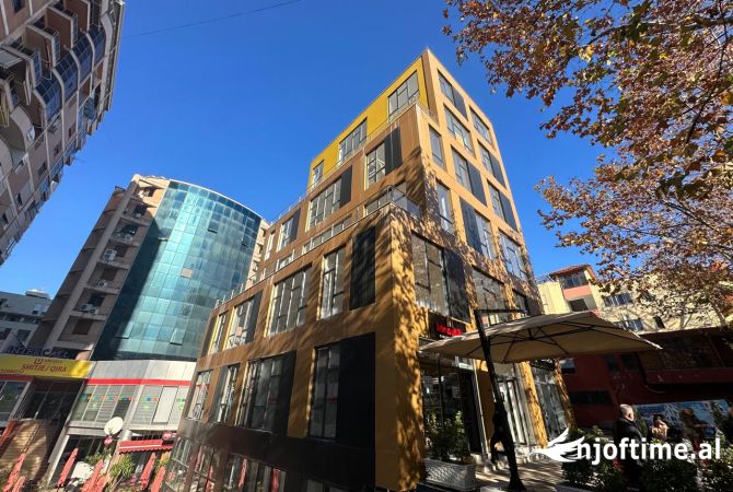 Ambient biznesi me qera 1+1 ne Tirane - 3,000 Euro