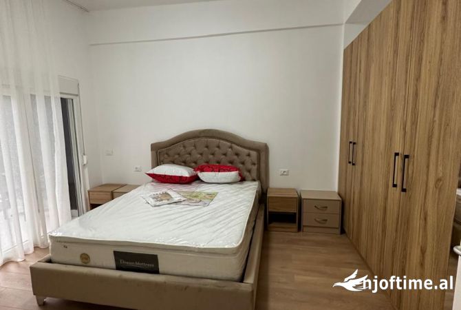 Shtepi me qera 1+1 ne Tirane - 500 Euro
