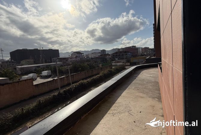 House for Sale 2+1 in Tirana - 165,000 Euro
