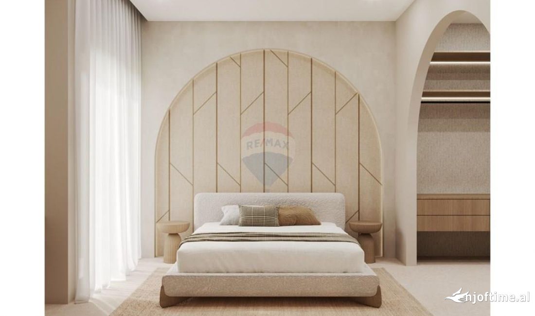 Shtepi ne shitje Apartament ne Durres, 4+1, Mobilimi Bosh, pa mobiluar, Pagesa 650,000  Euro.