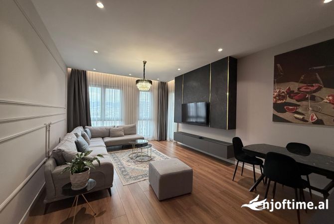 Shtepi me qera 2+1 ne Tirane - 1,300 Euro