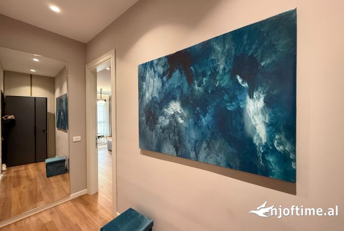 Shtepi me qera 2+1 ne Tirane - 1,300 Euro