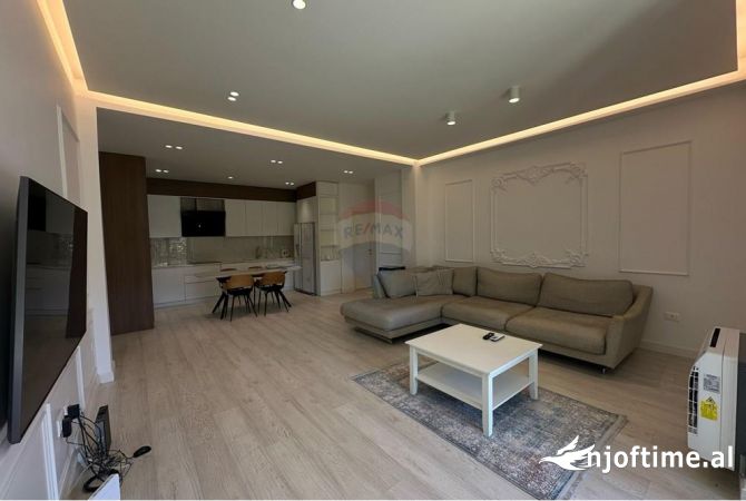 Shtepi me qera 2+1 ne Tirane - 1,200 Euro