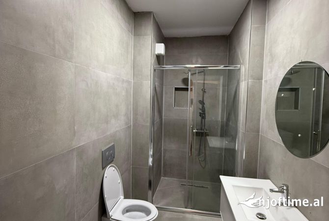Shtepi me qera Apartament ne Tirane, 2+1, Mobilimi E mobiluar, Pagesa 650  Euro.