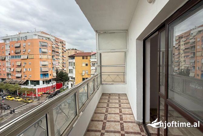 Shtepi ne shitje 3+1 ne Tirane - 298,000 Euro