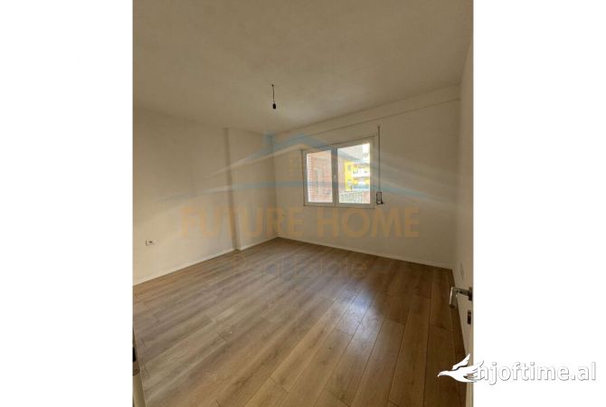 Ambient biznesi me qera 3+1 ne Tirane - 550 Euro