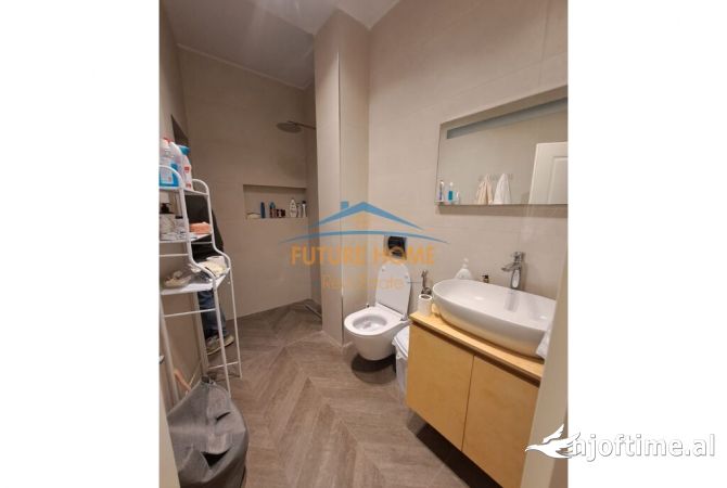 Shtepi me qera Apartament ne Tirane, Garsoniere, Mobilimi E mobiluar, Pagesa 500  Euro.