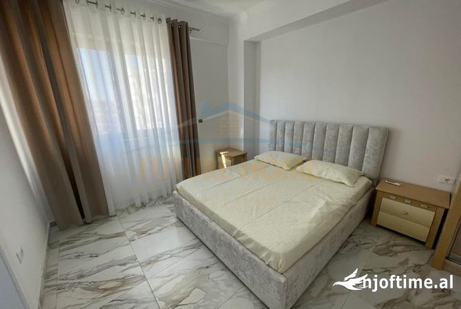 Shtepi me qera Apartament ne Tirane, 2+1, Mobilimi E mobiluar, Pagesa 850  Euro.