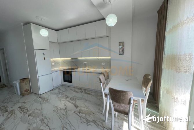 Shtepi me qera 2+1 ne Tirane - 850 Euro