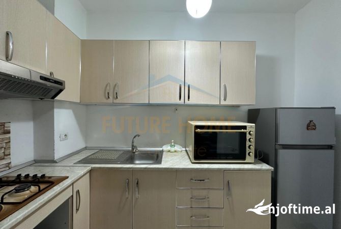 Shtepi me qera 1+1 ne Tirane - 450 Euro