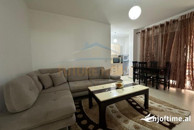 Shtepi me qera 1+1 ne Tirane - 450 Euro