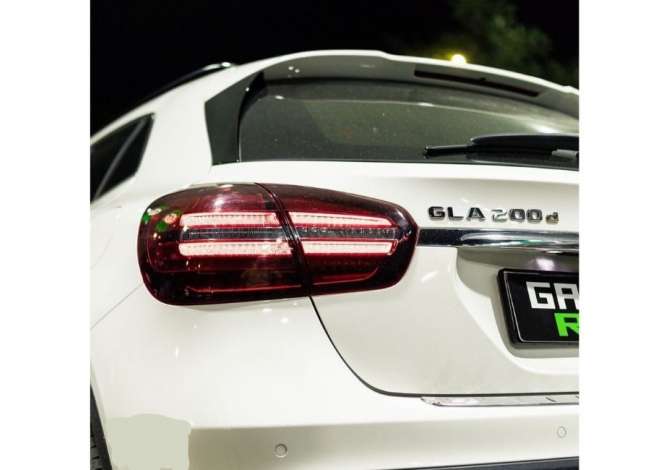 Jepet me qera makina Mercedes Benz GLA duke filluar nga 80 euro dita