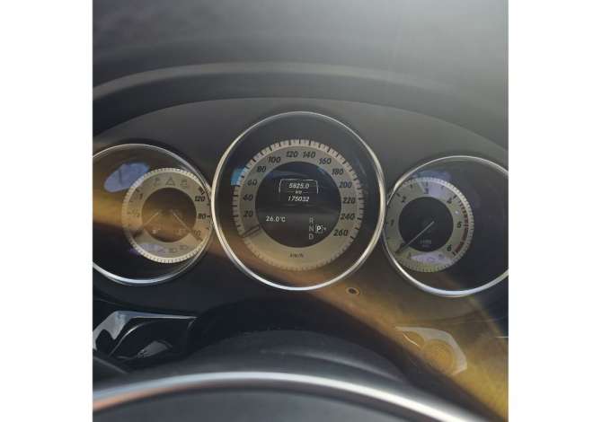 Cars for sale in Tirana, Mercedes-Benz, 2015 Diesel,Kambio Automatik Payment 19,000  Euro.