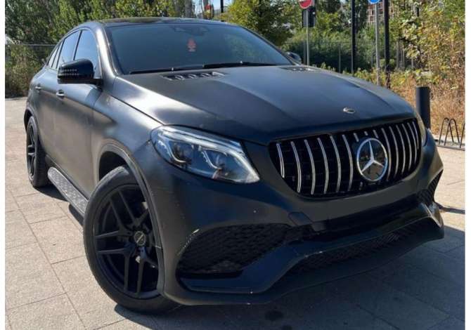 Makina me qera  ne Tirane - 240 Euro