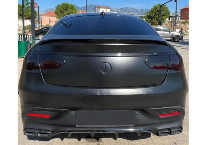 Jepet me qera Benz GLE look AMG duke filluar nga 240 euro ne dite
