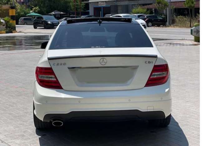 Noleggio Auto  a Tirana - 60 Euro