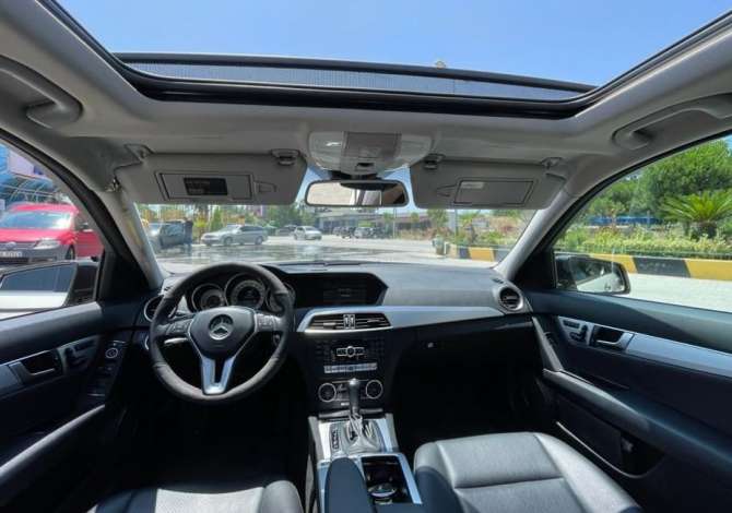 Noleggio Auto  a Tirana - 60 Euro