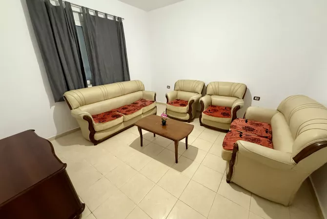 Casa in affitto 1+1 a Tirana - 270 Euro
