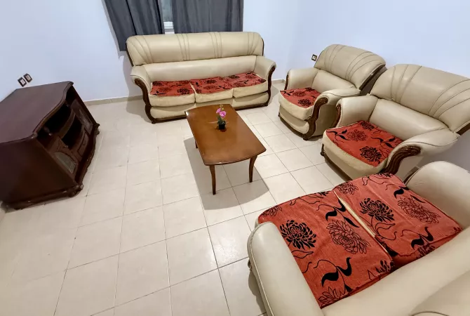 Shtepi me qera 1+1 ne Tirane - 270 Euro