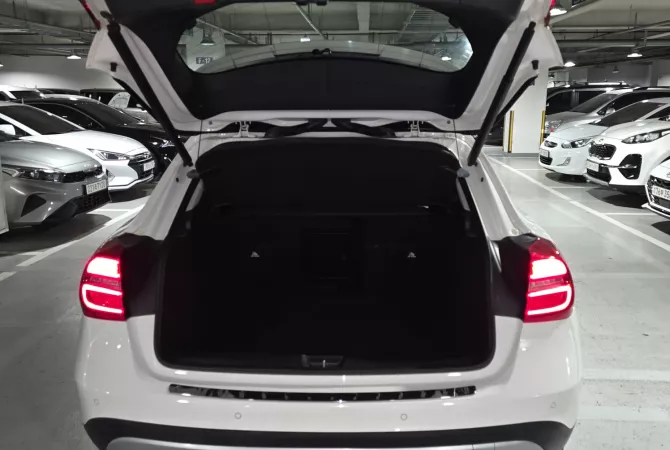 Cars for sale in Tirana, Mercedes-Benz, 2015 Diesel,Kambio Automatik Payment 15,000  Euro.