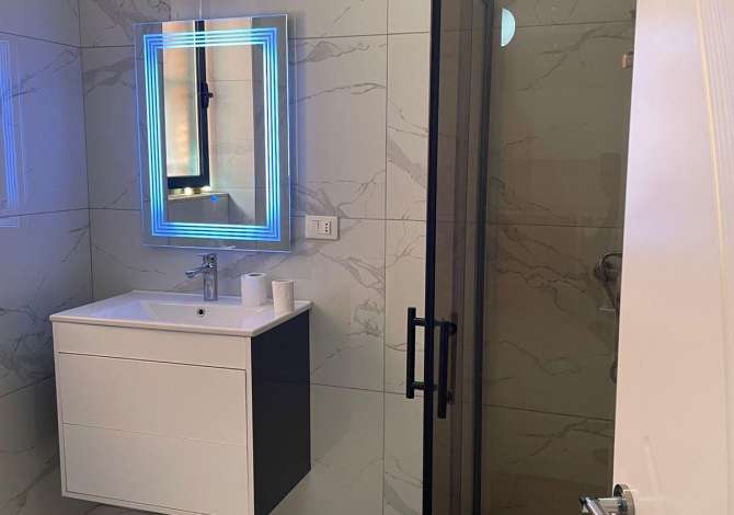 Shtepi me qera Apartament ne Tirane, 1+1, Mobilimi E mobiluar, Pagesa 600  Euro.