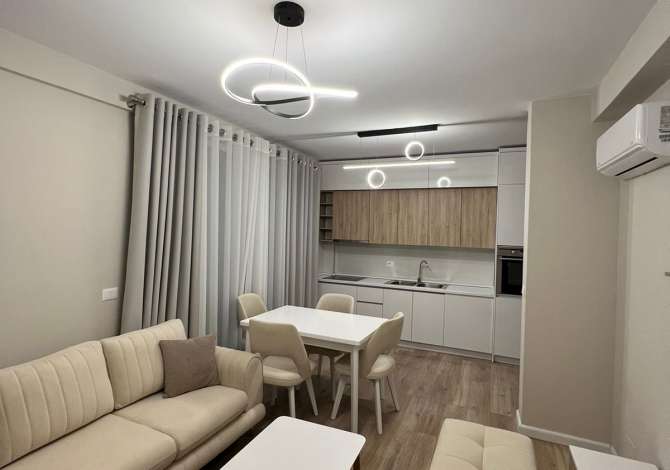 Shtepi me qera 2+1 ne Tirane - 550 Euro