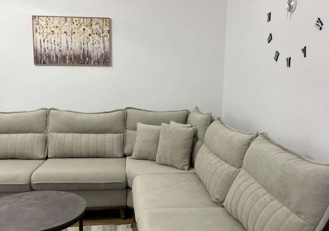Shtepi me qera 2+1 ne Tirane - 500 Euro