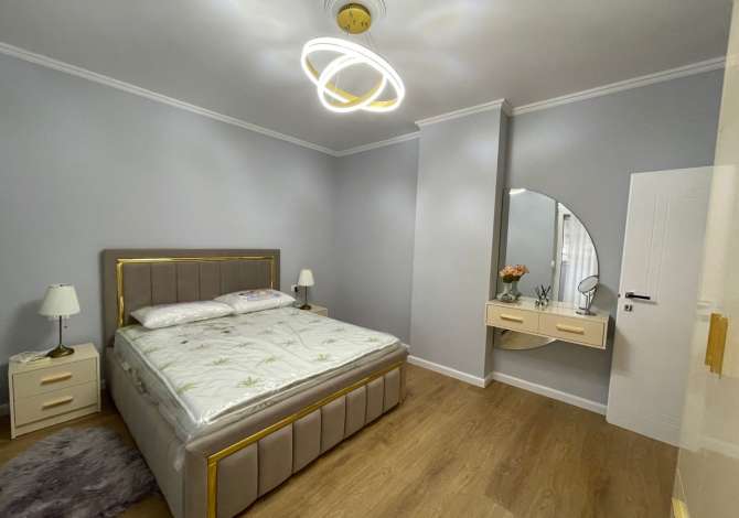 Shtepi me qera 2+1 ne Tirane - 800 Euro
