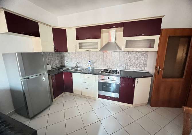 Shtepi me qera 2+1 ne Tirane - 45,000 Leke
