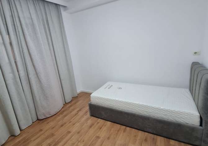 Shtepi me qera Apartament ne Tirane, 2+1, Mobilimi E mobiluar, Pagesa 600  Euro.
