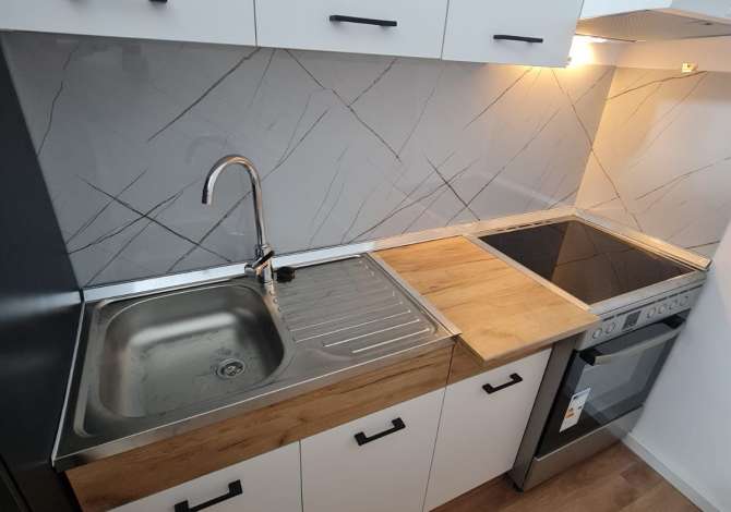 Shtepi me qera Apartament ne Tirane, 2+1, Mobilimi E mobiluar, Pagesa 600  Euro.