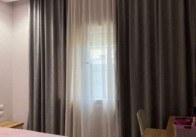 Shtepi me qera Apartament ne Tirane, 2+1, Mobilimi E mobiluar, Pagesa 600  Euro.