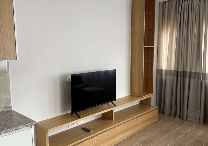 Shtepi me qera 1+1 ne Tirane - 400 Euro