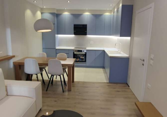 Shtepi me qera Apartament ne Tirane, 1+1, Mobilimi E mobiluar, Pagesa 450  Euro.
