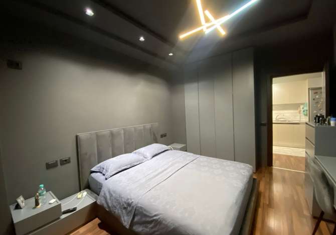 Shtepi ne shitje Apartament ne Tirane, 2+1, Mobilimi E mobiluar, Pagesa 155,000  Euro.