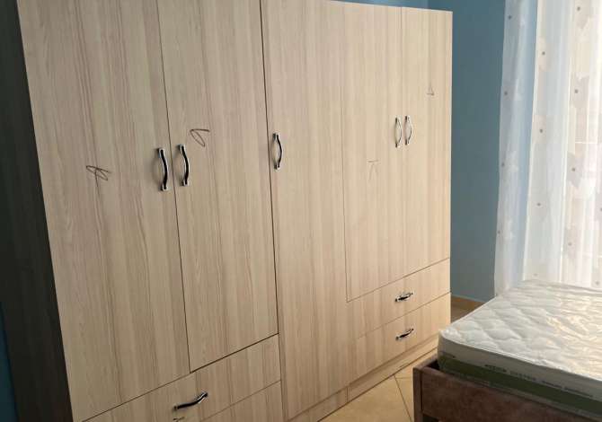 Shtepi me qera 2+1 ne Tirane - 40,000 Leke