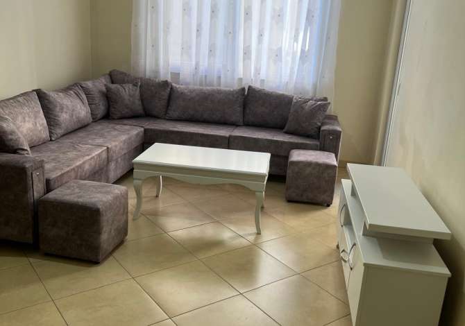 Shtepi me qera 2+1 ne Tirane - 40,000 Leke