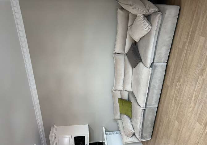 Shtepi me qera 2+1 ne Tirane - 500 Euro