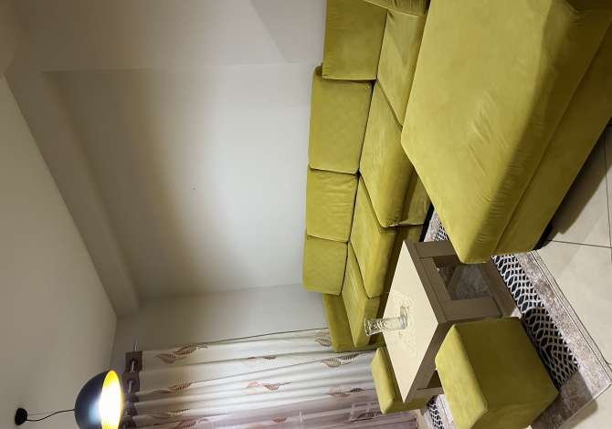 Shtepi me qera 1+1 ne Tirane - 40,000 Leke