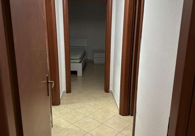 Shtepi me qera 2+1 ne Tirane - 35,000 Leke