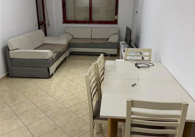 Shtepi me qera 2+1 ne Tirane - 35,000 Leke