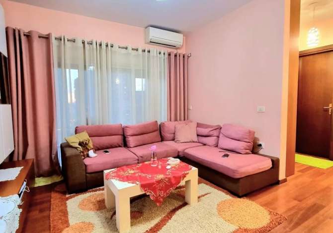 Shtepi me qera 2+1 ne Tirane - 500 Euro