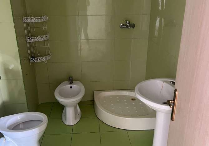 Apartment for rent in Tirana 3+1, Emty