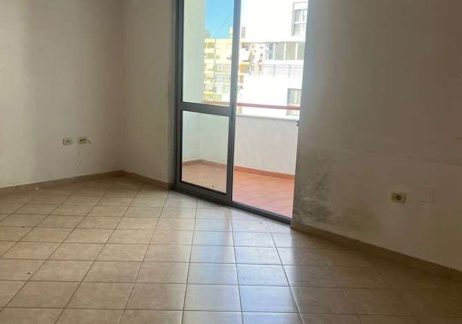 Shtepi me qera 3+1 ne Tirane - 40,000 Leke
